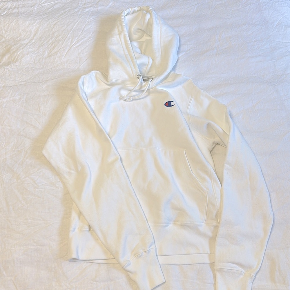 Champion white xs hooded sweatshirt, very good condition